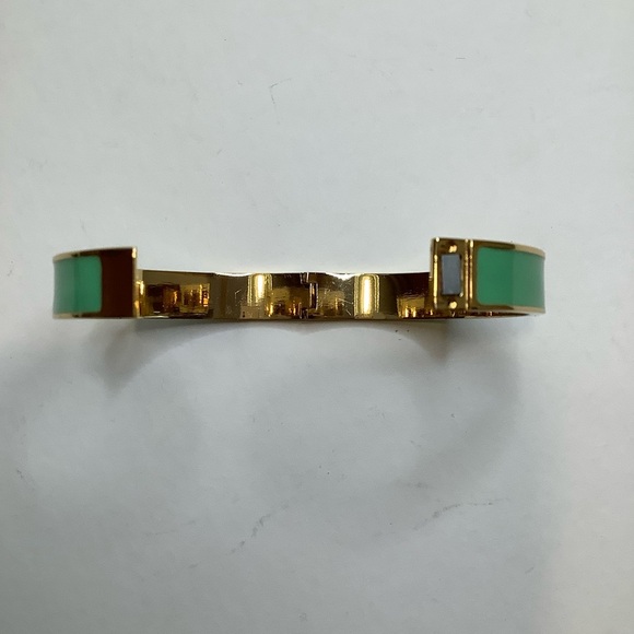 KATE SPADE Hole Punch Spade Hinge Bangle Aqua/Gold - Picture 7 of 13